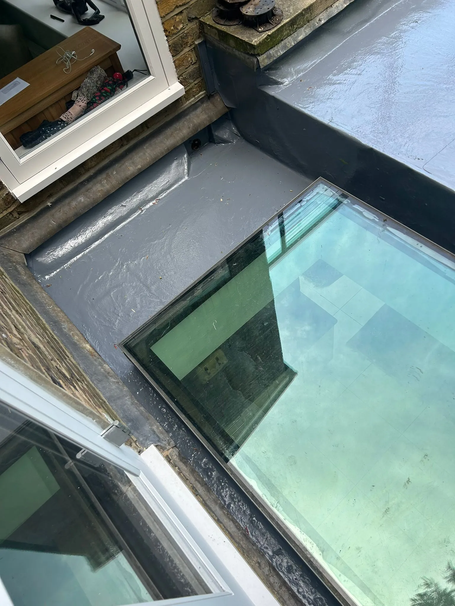 Choosing the Right Commercial Roofing Contractor in London